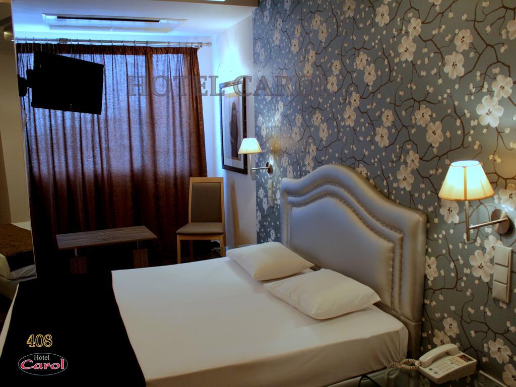 Carol Hotel Pireo Esterno foto