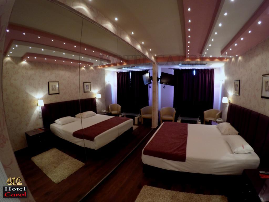 Carol Hotel Pireo Esterno foto